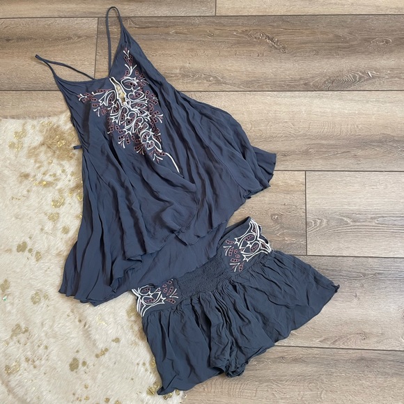 Free People Pants - free people la Luna two piece cutout short set